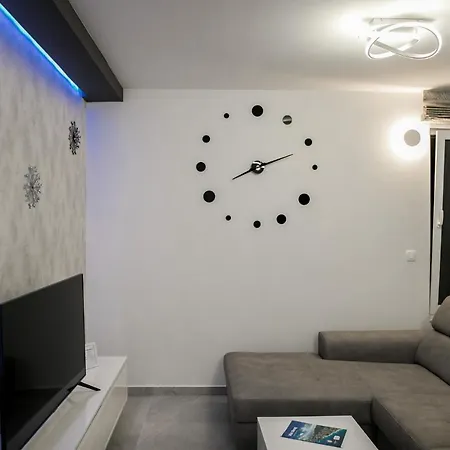 Dora Apartmán